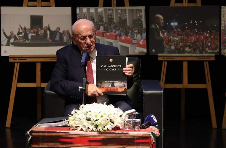 İsmail Kahraman’dan  “Türkiye siyasi tarihindeki darbeler”konulu söyleşi