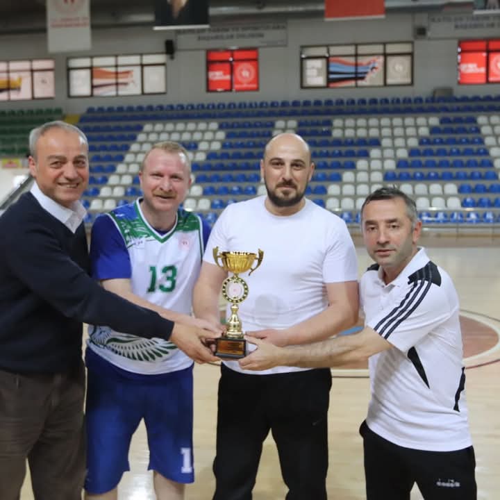 Rize’de Yeşilay Haftası 3×3 Basketbol Turnuvası Düzenlendi