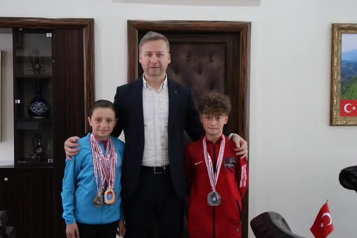 U12 Türkiye Şampiyonası’nda Güneysu’dan Birincilik ve İkincilik