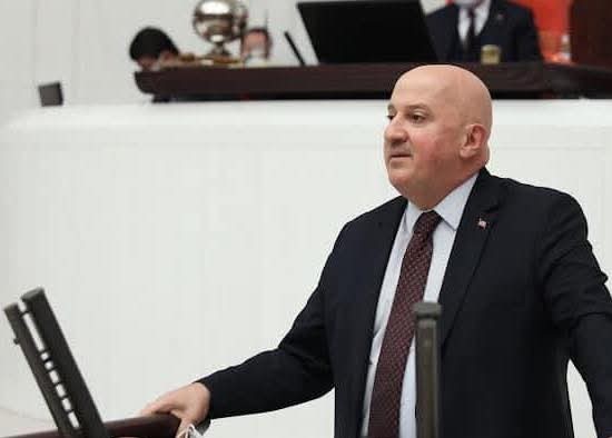 CHP Artvin Milletvekili Uğur