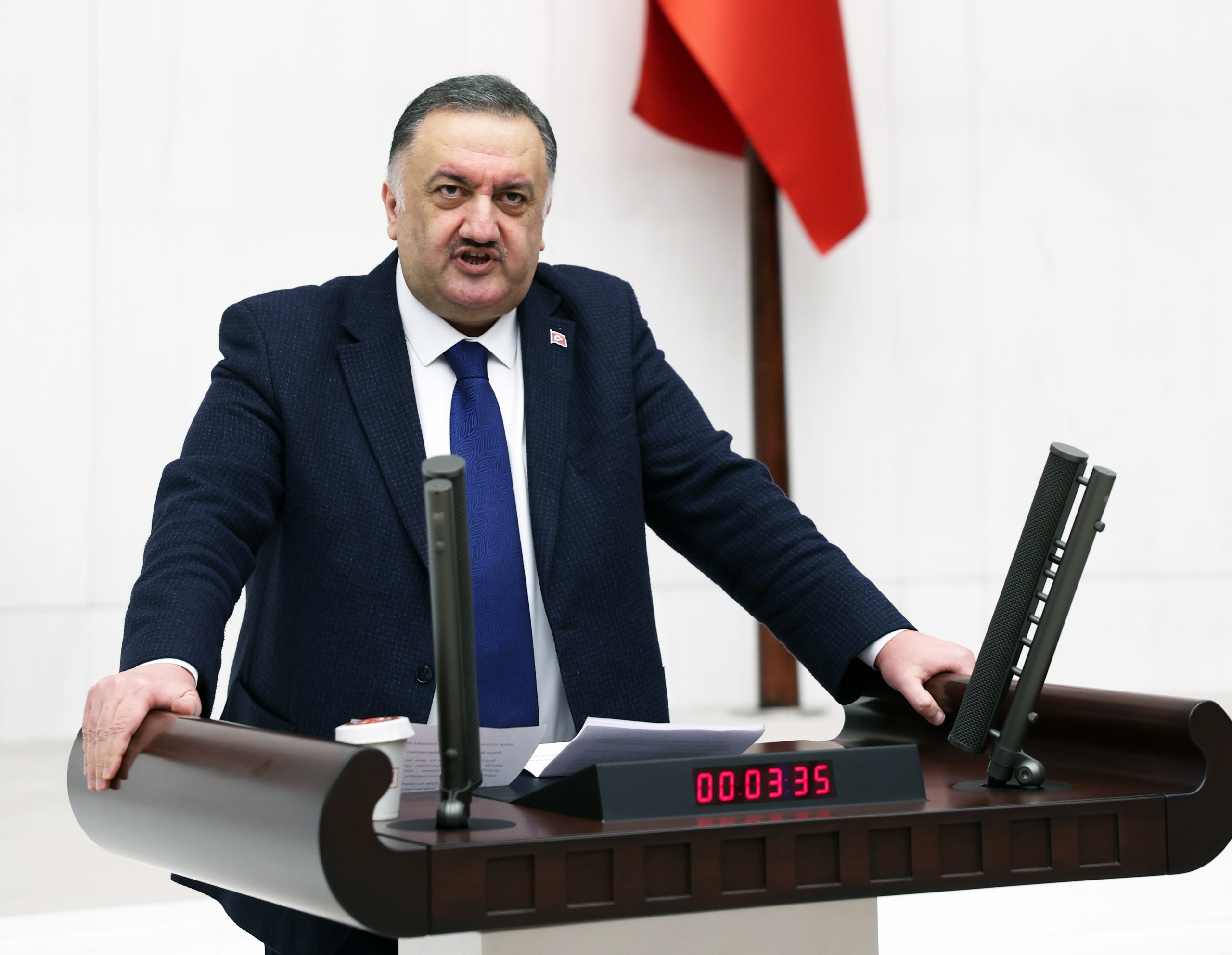DEVA Partili Karal: Antidepresan ilaç kullanımı son 10 yılda yüzde 67 arttı, ruh sağlığımız alarm veriyor