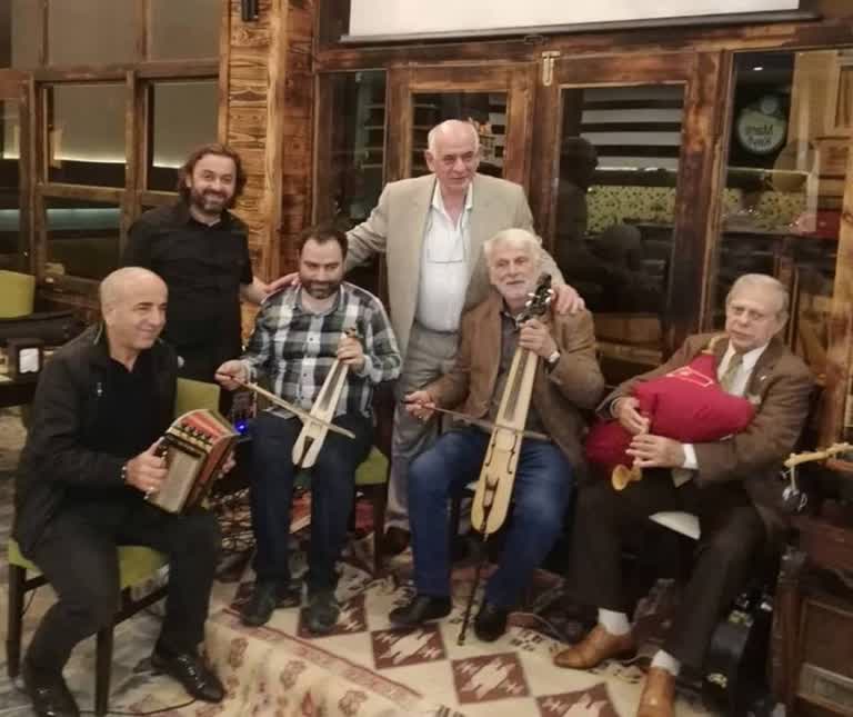 DERİN KÖKLERİN SESİ / YAŞAYAN İNSAN HAZİNESİ REMZİ BEKAR