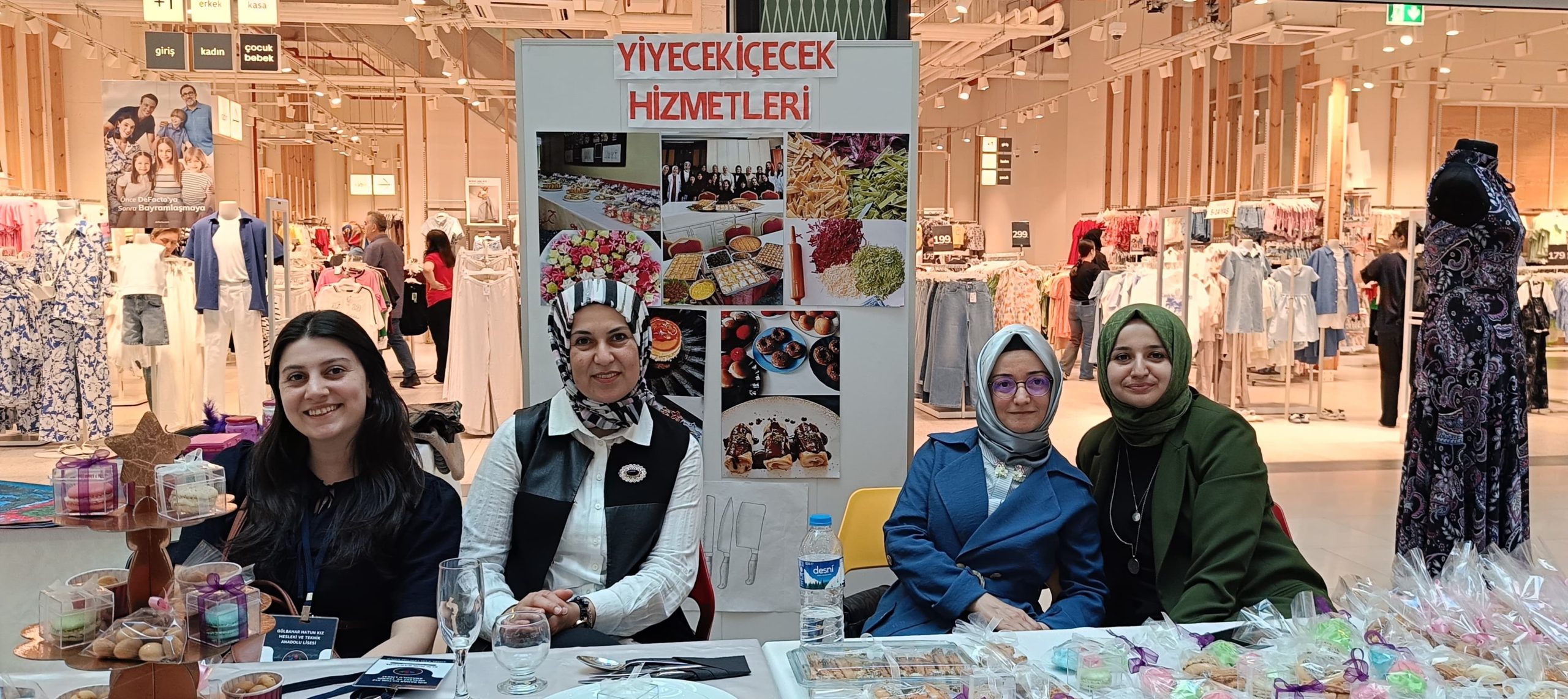 Gülbahar Hatun Kız MTAL, Şimal AVM’de Tanıtım Günü Etkinliği Düzenledi