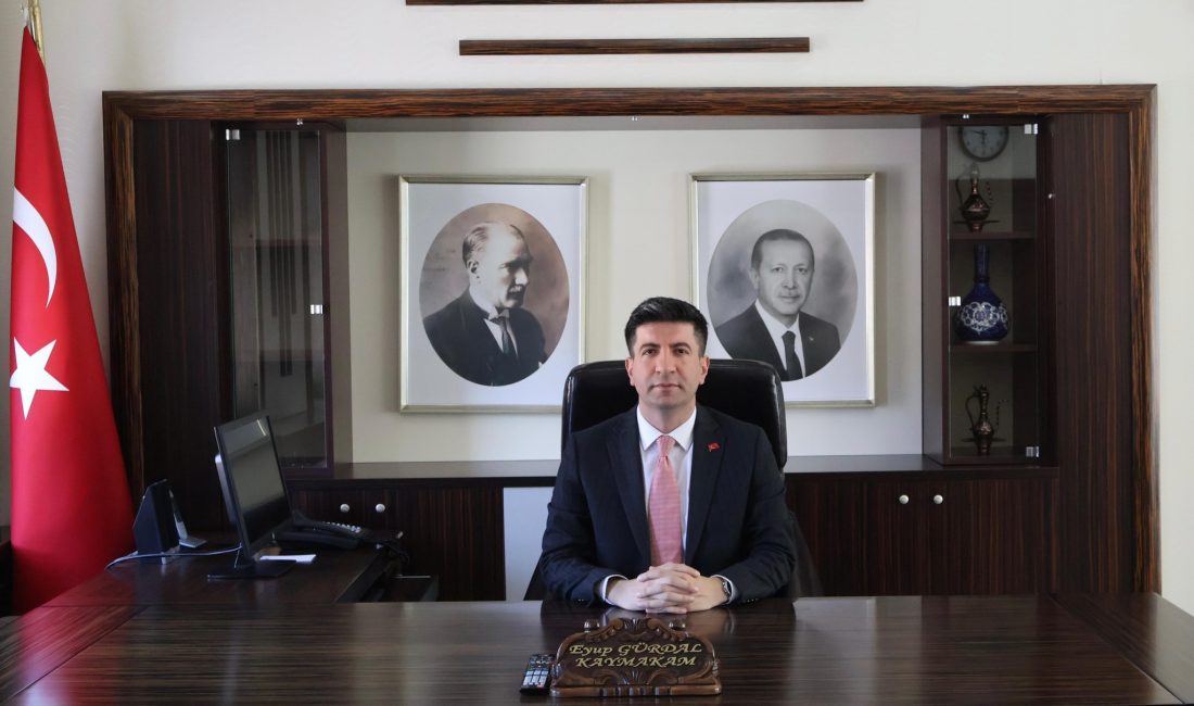 Güneysu’ya Kaymakam atanan Eyüp Gürdal görevine başladı Cumhurbaşkanlığı kararnamesiyle Güneysu’ya Kaymakam