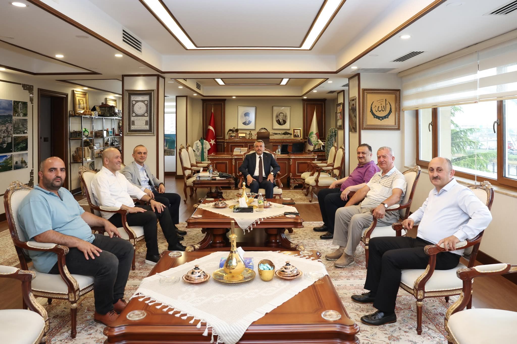Deva İstanbul Milletvekili Hasan Karal Vali İhsan Selim Baydaş’ı Ziyaret Etti