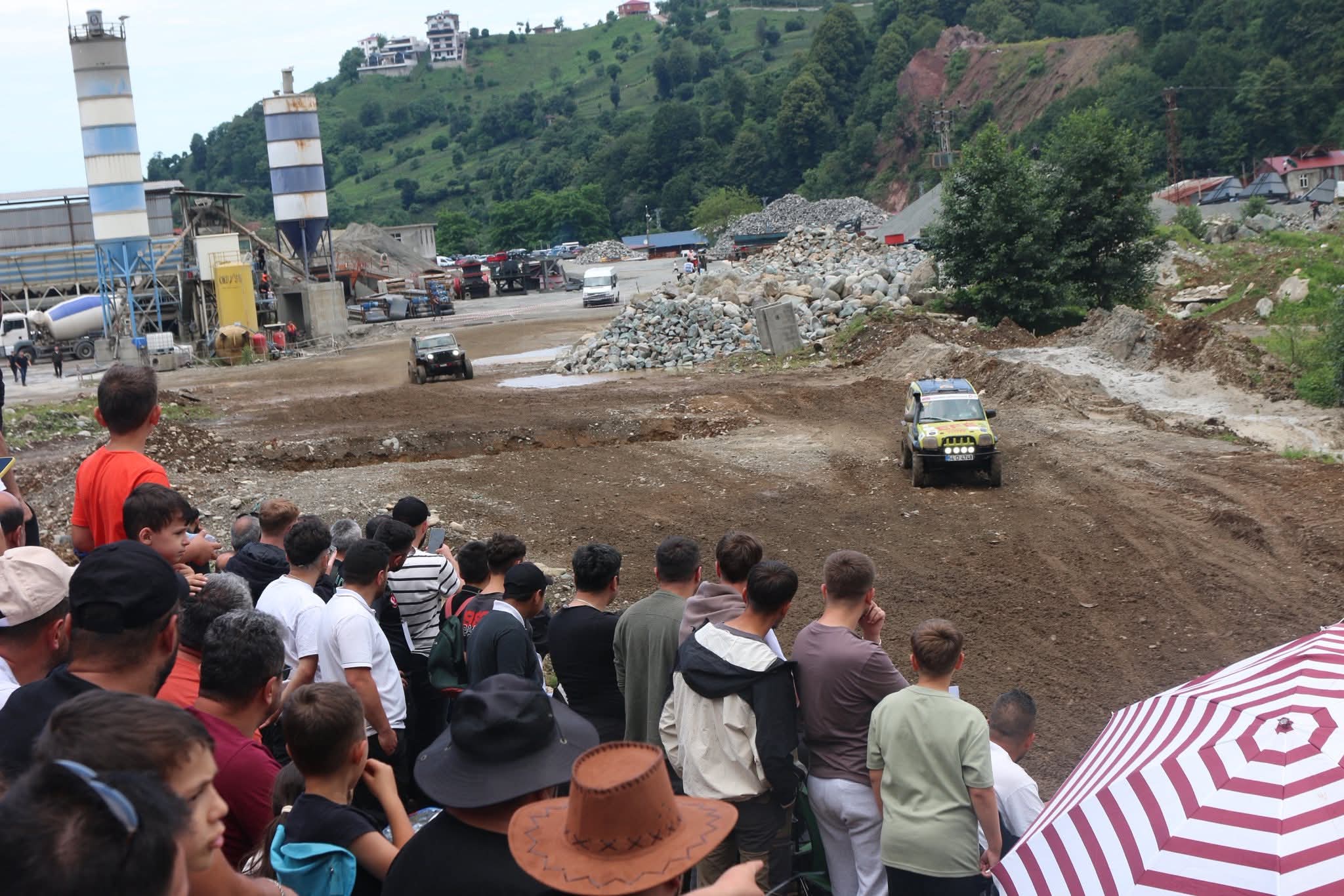 18. Karadeniz Offroad Kupası Ardeşen 1. Ayak Yarışması Büyük Bir Coşkuyla Gerçekleştirildi