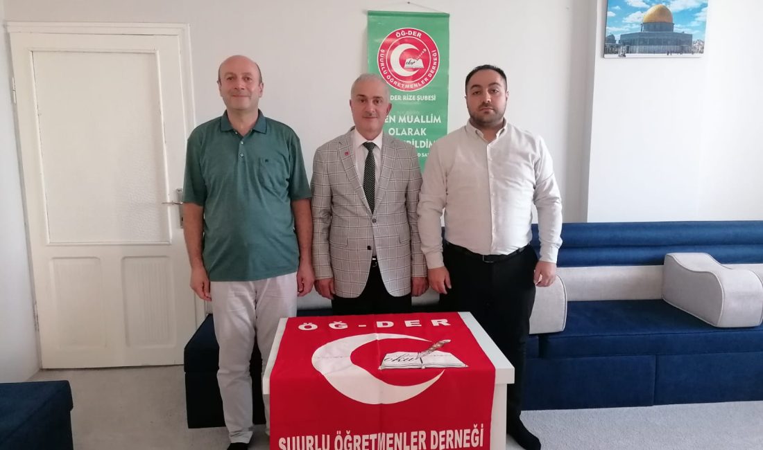 Şuurlu Öğretmenler Derneği Rize Şubesinde görev değişikliği yapıldı. 5 yıldır