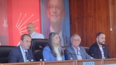 Yapılan seçimde divan başkanlığını Trabzon Milletvekili Sibel Suiçmez yaparken, divan