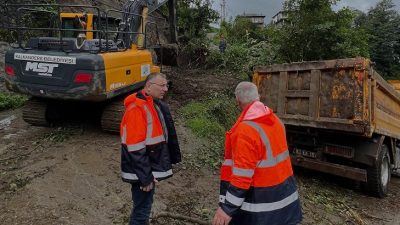 Rize’de iki gündür aralıksız devam eden aşırı yağışlar, birçok ilçede