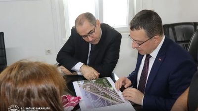 Kamu Hastaneleri Genel Müdürü Dr. Hakan Usta, beraberindeki heyet ile