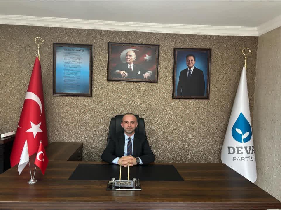 DEVA Partisi Rize İl Başkanı M. Engin Korkmaz, Prof. Dr.