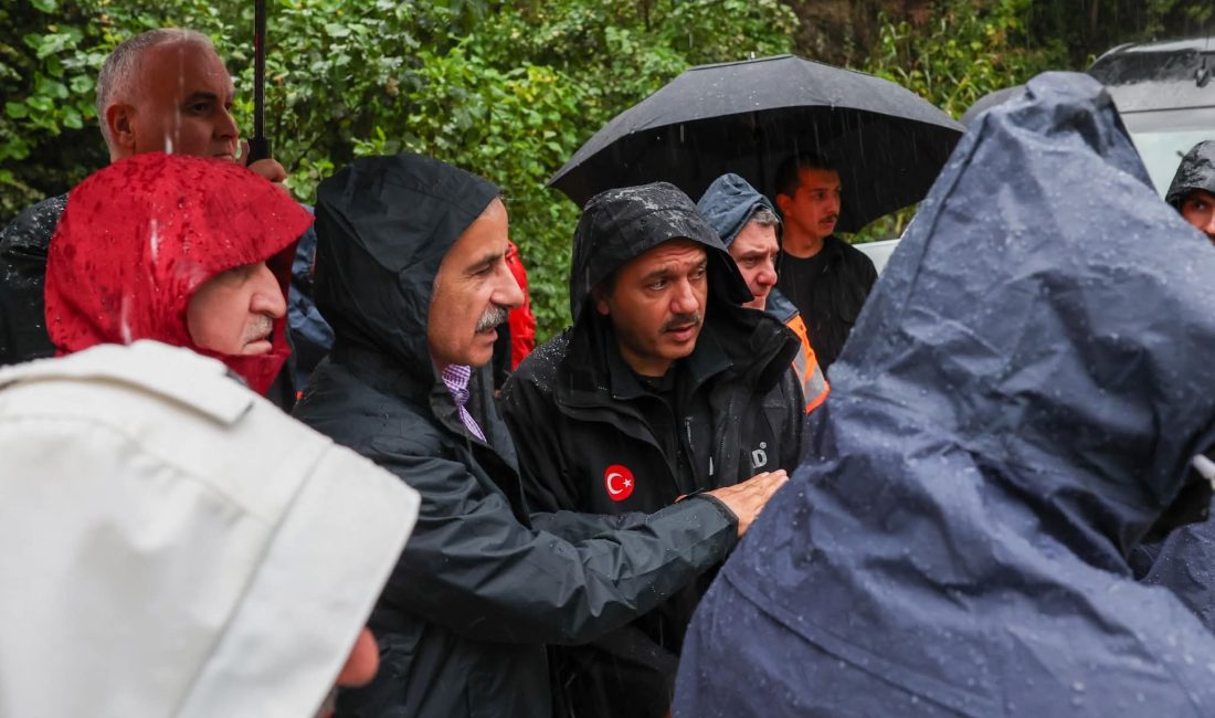 Ulaştırma ve Altyapı Bakanı Abdulkadir Uraloğlu ile Gençlik ve Spor