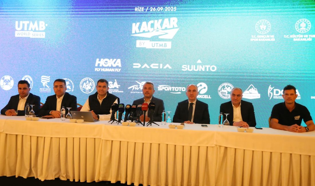Rize  Valisi İhsan Selim Baydaş ve Belediye Başkanı Rahmi