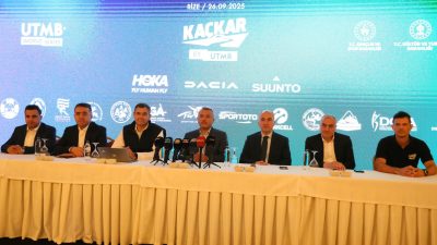 Rize  Valisi İhsan Selim Baydaş ve Belediye Başkanı Rahmi