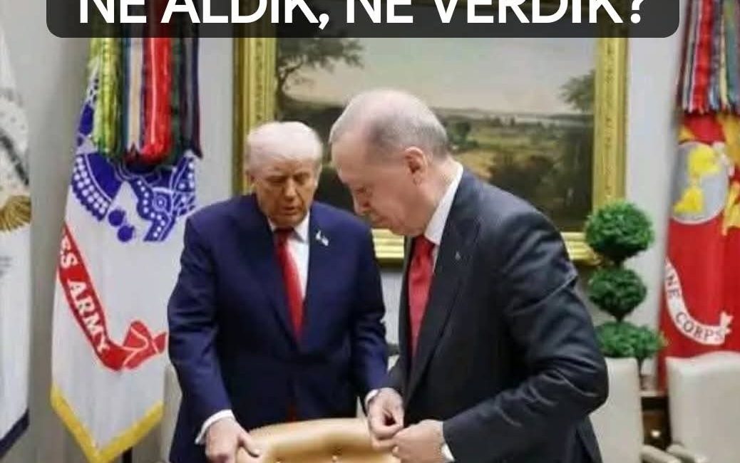 Yok koltuğunu şöyle çekti, sandalyeyi uzattı, şöyle oturdu, iltifatlarda bulundu,