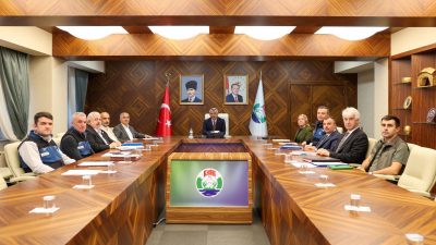 Vali İhsan Selim Baydaş başkanlığında, il.genelinde sokak hayvanlarının korunması ve