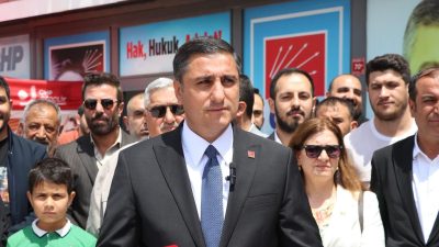 Cumhuriyet Halk Partisi (CHP) Şanlıurfa İl Başkanı Ferhat Karadağ, hükümetin