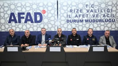 Ulaştırma ve Altyapı Bakanı Abdulkadir Uraloğlu, Rize'de meydana gelen selin