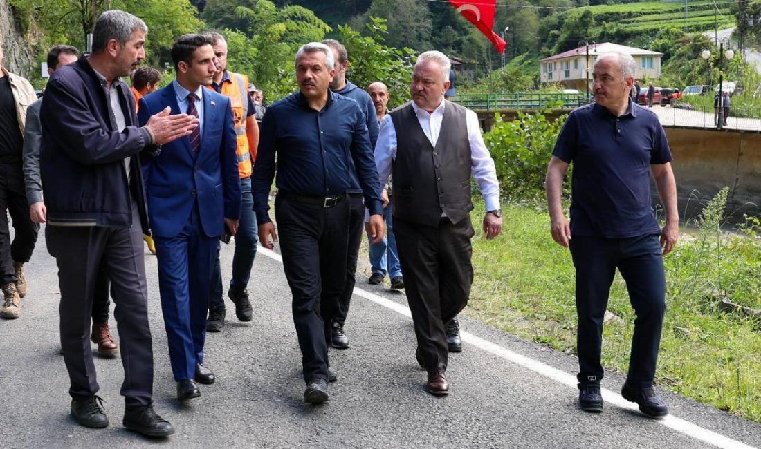 Rize Valisi İhsan Selim Baydaş hafta sonu sağana yağmurda bölgede