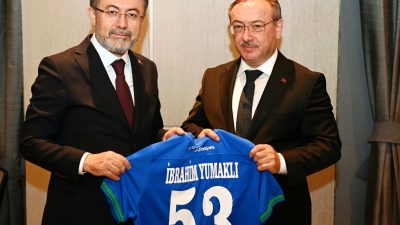 Cumhurbaşkanı Recep Tayyip Erdoğan, çeşitli programlara katılmak üzere geldiği ve