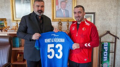 Çaykur Rizespor Kulüp Başkanı İbrahim Turgut 88 kilogramda dünya sampiyonu