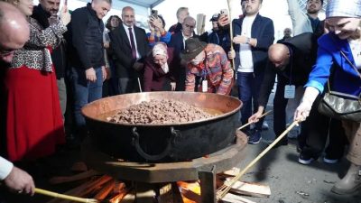 Rize’de bu yıl 5’incisi düzenlenen Gastronomi Günleri, yöresel geleneğin simgesi