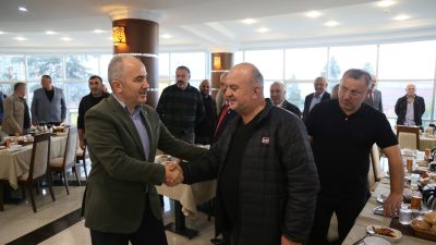 Rize’de 19 Ekim Muhtarlar Günü dolayısıyla bir buluşma programı düzenlendi.