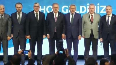 ADNAN ONAY Rize sanayicisinin, esnafının, şehrin söz söyleyebileceklerin tecrit edildiği,