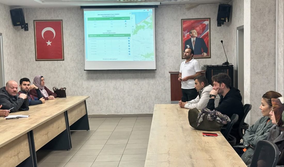 Yüzme Suyu Komisyonu Sezon Sonu Değerlendirme Toplantısı Gerçekleştirildi İlimizde yüzme sezonunun sona ermesiyle birlikte, Yüzme Suyu Komisyonu Sezon