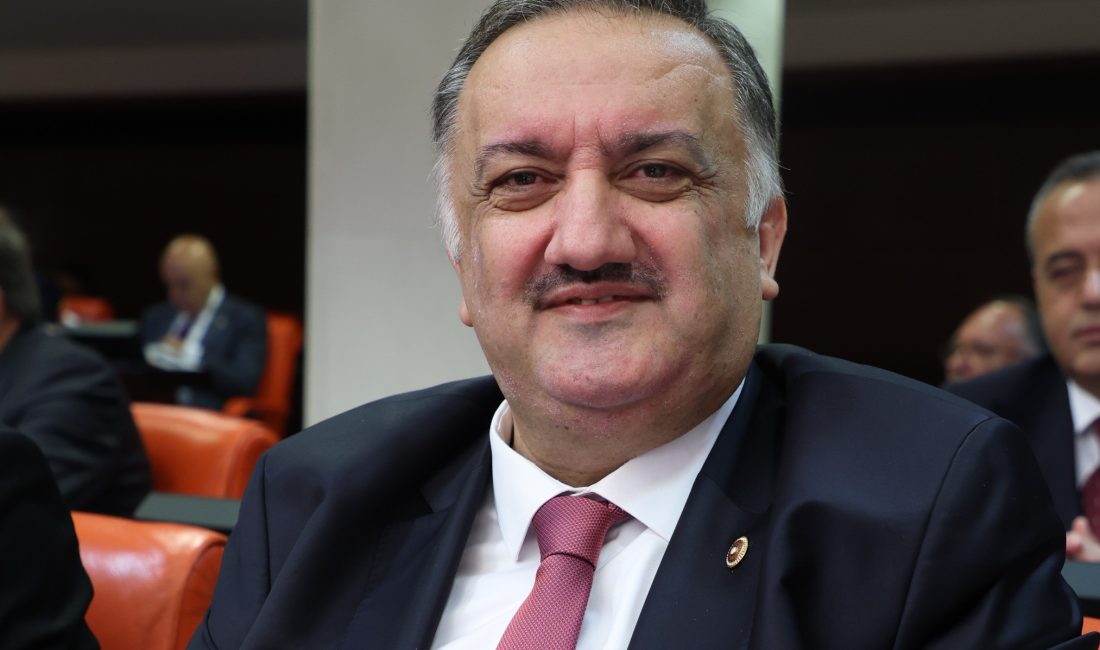 DEVA Partili Karal: Bu Meclis, milletin sesi, adaletin, özgürlüğün ve demokrasinin teminatı olmalı” DEVA Partisi Genel Başkan Yardımcısı ve İstanbul Milletvekili Hasan Karal,