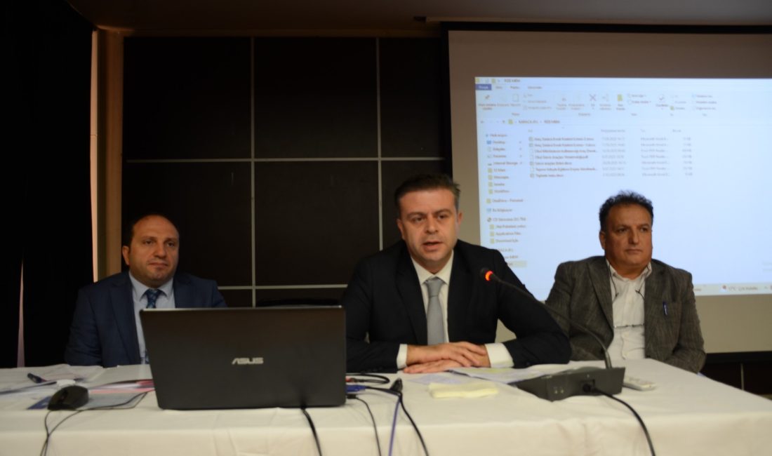 Rize’de Taşımalı Eğitim İş ve İşlemleri Toplantısı Düzenlendi Rize İl Millî Eğitim Müdürü Halil İbrahim Akmeşe başkanlığında, merkez