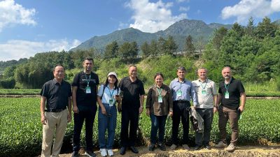 RTEÜ  heyeti, Çin Tarım Bilimleri Akademisi Çay Araştırma Enstitüsü (TRI-CAAS)