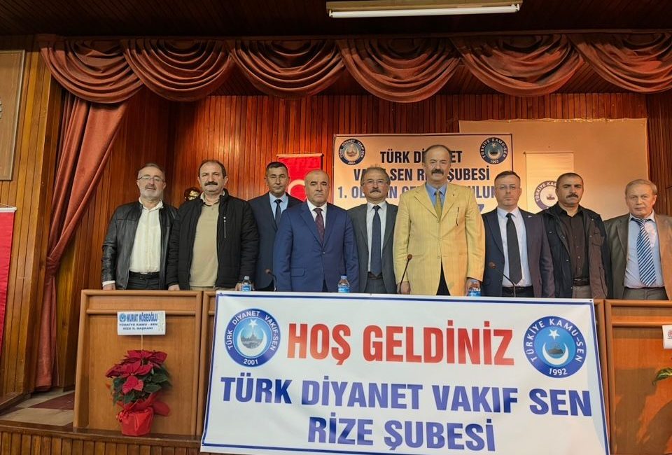 TÜRK DİYANET VAKFI RİZE ŞUBE BAŞKANLIĞINA HALİL İBRAHİM ÖKSÜZ SEÇİLDİ Türk Diyanet Vakfı Rize Şubesinin 1.olağan genel kurulu yapıldı. Genel