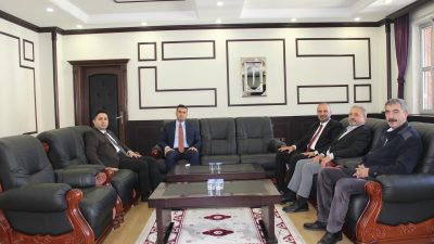 Kaymakamlık görevine yeni atanan İkizdere Kaymakamı Burak Yaylacı’ya meslektaşları tarafından