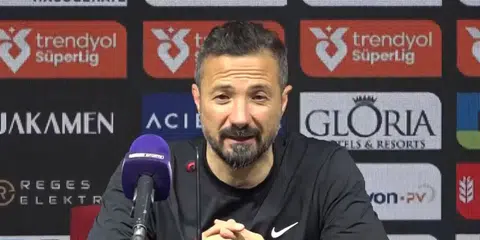 Rizespor'un galibiyet golü sonrası ortaya çıkan tribün tepkileri tartışmalara yol