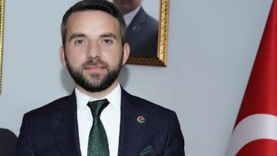 Rizeli siyasetçi Abdulkadir Usta, Cumhurbaşkanı Recep Tayyip Erdoğan’a sosyal medya