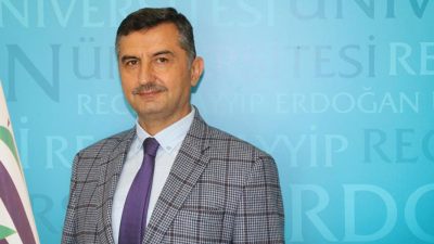 RTEÜ İlahiyat Fakültesi Dekanı Prof. Dr. Ahmet İshak Demir’in geçtiğimiz