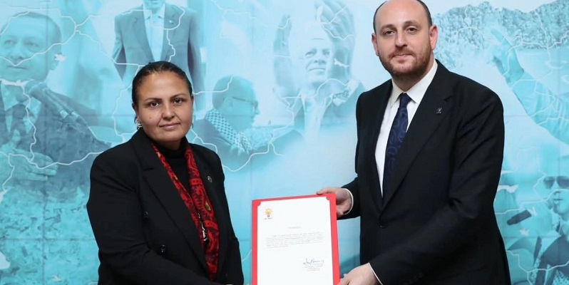 Rize’de siyasi tarih açısından önemli bir gelişme yaşandı. AK Parti