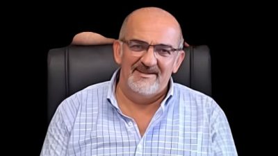 Rize’nin Ardeşen ilçesinde eğitim camiası, sevilen bir eğitimciyi kaybetmenin derin