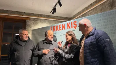 Ünlü yönetmen Özcan Alper'in "Erken Kış" filmi, başrollerinde Timuçin Esen