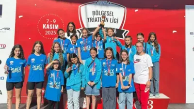 Rize, Türkiye Triatlon Finali'nde M1 Kızlar Kategorisi'nde Türkiye üçüncüsü oldu.