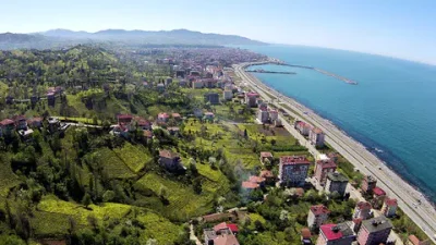 Rize'nin Ardeşen ilçesi açıklarında Karadeniz'de 2.2 büyüklüğünde bir deprem meydana