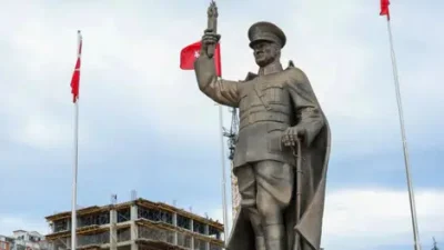 Mustafa Kemal Atatürk, ebediyete iirtihalinin 87. yıl dönümünde Rize'de anılacak.