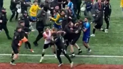 Artvin'in Murgul ilçesinde oynanan Bölgesel Amatör Lig (BAL) karşılaşmasında çıkan