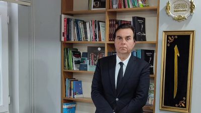 Bir zamanlar babalar, kelimeleri süs için değil, öz için söylerdi.