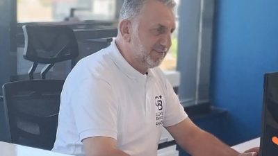 Bu topraklarda yüzyıllardır onurumuzla, alın terimizle yaşadık. Her adımında atalarımızın