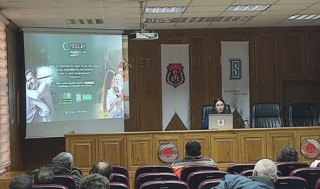 Rize Yeşilay Şubesi bağımlılıkla mücadele faaliyetleri kapsamında YEDAM personeli tarafından