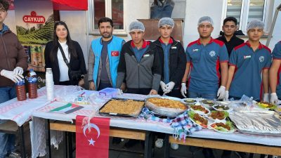 İKİZDERE ÇEDES “GAZZE İÇİN SEFERBER” HAYIR ÇARŞISI YOĞUN KATILIMLA GERÇEKLEŞTİ