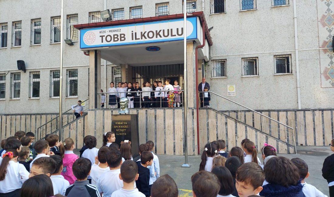 Türkiye Cumhuriyeti’nin kurucusu Gazi Mustafa Kemal Atatürk, vefatının 87. yıl