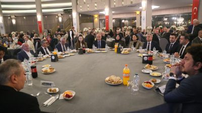 Rize Belediyesi koordinesinde, 24 Kasım Öğretmenler Günü dolayısıyla Rize’de görev